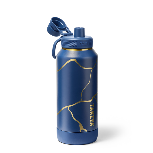 kintsugi-water-bottle-with-spout-lid-n0 TKS_SP25_SptBtl_GoldMarine_32oz_51390_v2_sRGB_SHD.png